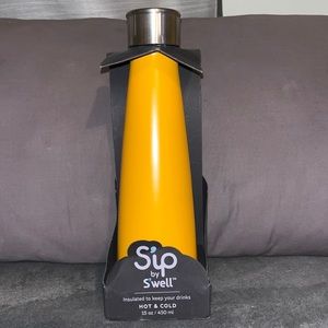 Sip by S’well Orange & gray water bottle 15oz NEW NIB NWT